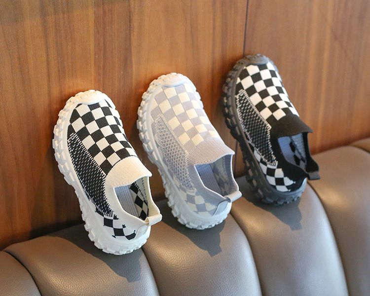 Kids Shoes Boys' Shoes Loafers Children's Sports Shoes New Autumn Spring Boys' Casual Shoes Breathable Mesh Shoes Soft Soles Girls' Fly-Knit Shoes Baby Shoes
