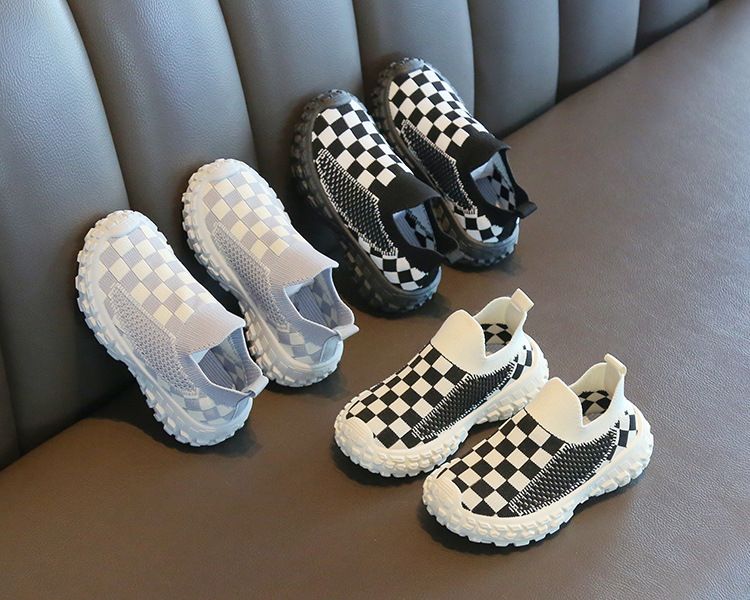 Kids Shoes Boys' Shoes Loafers Children's Sports Shoes New Autumn Spring Boys' Casual Shoes Breathable Mesh Shoes Soft Soles Girls' Fly-Knit Shoes Baby Shoes