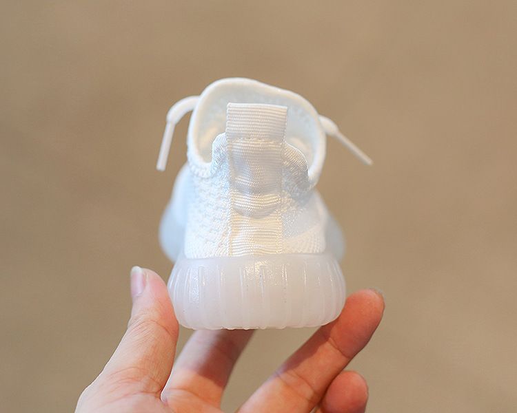 Children's Sports Shoes Spring Autumn Boys' Coconut Shoes New Girls' Casual Mesh Shoes Breathable Baby White Sneakers Kids Shoes Boys' Shoes Sneakers