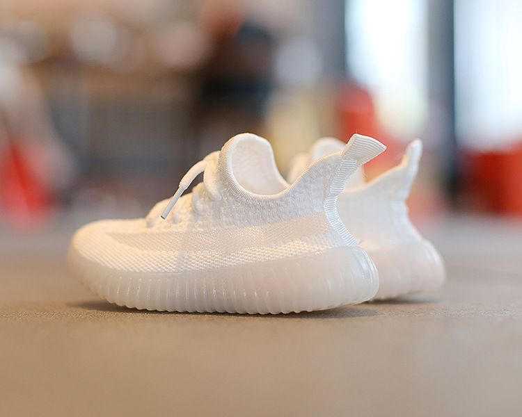 Children's Sports Shoes Spring Autumn Boys' Coconut Shoes New Girls' Casual Mesh Shoes Breathable Baby White Sneakers Kids Shoes Boys' Shoes Sneakers