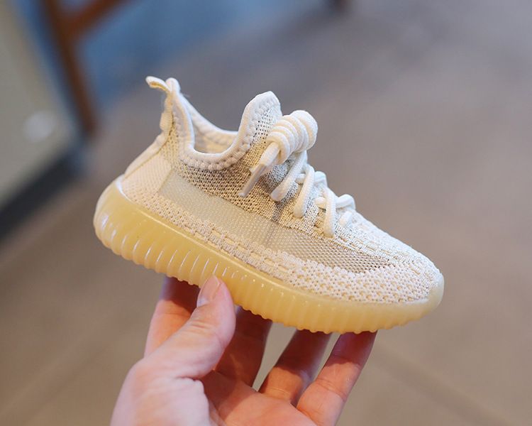 Children's Sports Shoes Spring Autumn Boys' Coconut Shoes Flyknit Breathable Mesh Shoes Girls' Casual Shoes Soft Soled Baby Shoes Kids Shoes Boys' Shoes Sneakers