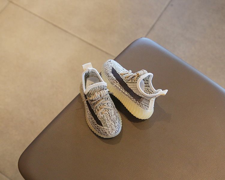 Children's Sports Shoes Spring Autumn Boys' Coconut Shoes Flyknit Breathable Mesh Shoes Girls' Casual Shoes Soft Soled Baby Shoes Kids Shoes Boys' Shoes Sneakers