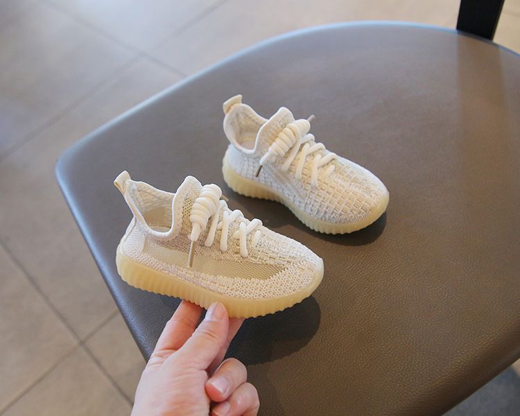 Children's Sports Shoes Spring Autumn Boys' Coconut Shoes Flyknit Breathable Mesh Shoes Girls' Casual Shoes Soft Soled Baby Shoes Kids Shoes Boys' Shoes Sneakers