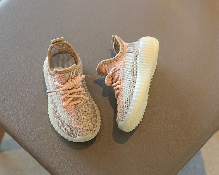 Children's Sports Shoes Spring Autumn Boys' Coconut Shoes Flyknit Breathable Mesh Shoes Girls' Casual Shoes Soft Soled Baby Shoes Kids Shoes Boys' Shoes Sneakers