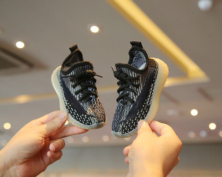 Children's Sports Shoes Spring Autumn Boys' Coconut Shoes Flyknit Breathable Mesh Shoes Girls' Casual Shoes Soft Soled Baby Shoes Kids Shoes Boys' Shoes Sneakers
