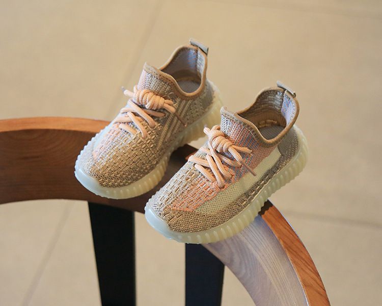 Children's Sports Shoes Spring Autumn Boys' Coconut Shoes Flyknit Breathable Mesh Shoes Girls' Casual Shoes Soft Soled Baby Shoes Kids Shoes Boys' Shoes Sneakers