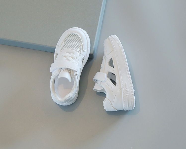 Children's White Sneakers for Summer Boys' Sports Shoes Breathable Mesh Shoes Hollowed-Out Design for Girls' Casual Board Shoes Soft Soles Kids Shoes Boys' Shoes Sandals for Babies