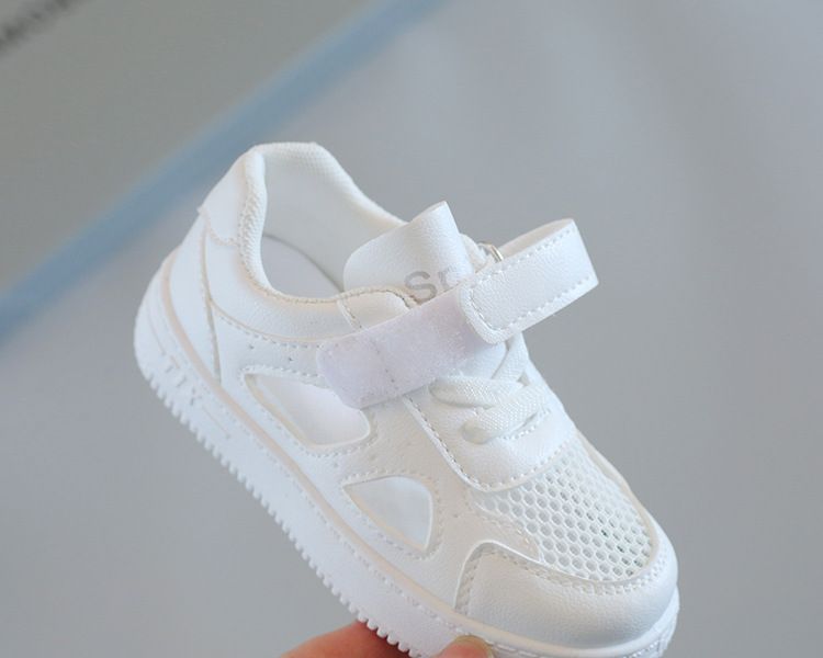Children's White Sneakers for Summer Boys' Sports Shoes Breathable Mesh Shoes Hollowed-Out Design for Girls' Casual Board Shoes Soft Soles Kids Shoes Boys' Shoes Sandals for Babies