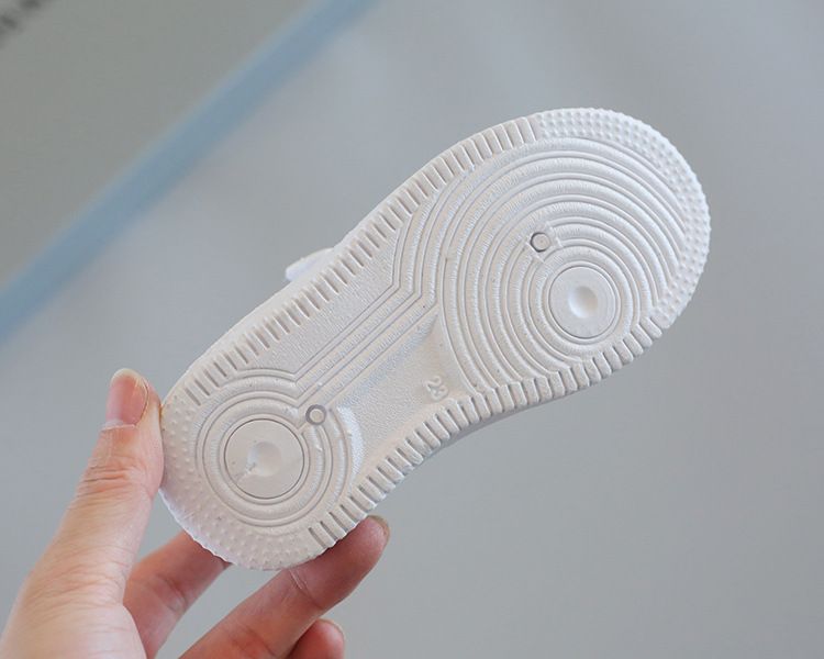 Children's White Sneakers for Summer Boys' Sports Shoes Breathable Mesh Shoes Hollowed-Out Design for Girls' Casual Board Shoes Soft Soles Kids Shoes Boys' Shoes Sandals for Babies