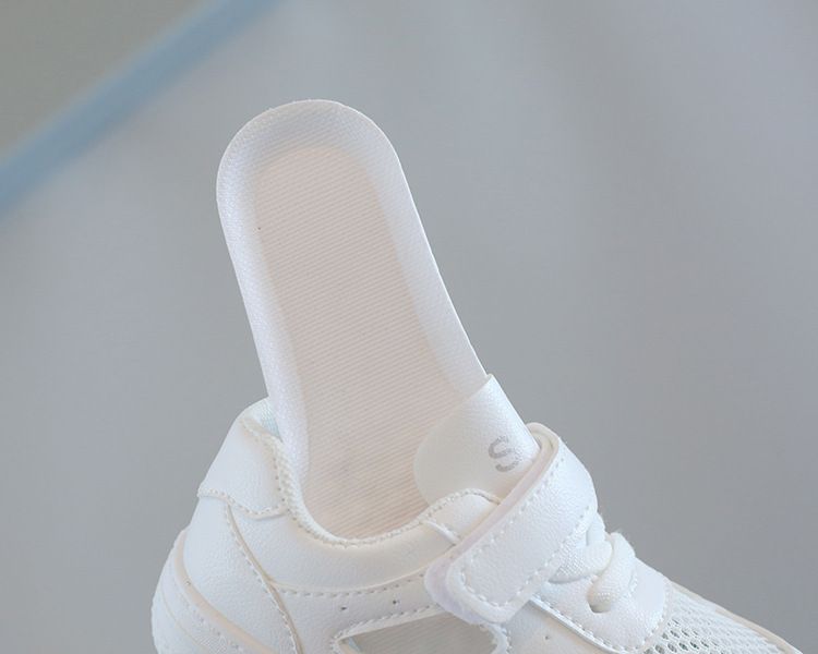 Children's White Sneakers for Summer Boys' Sports Shoes Breathable Mesh Shoes Hollowed-Out Design for Girls' Casual Board Shoes Soft Soles Kids Shoes Boys' Shoes Sandals for Babies