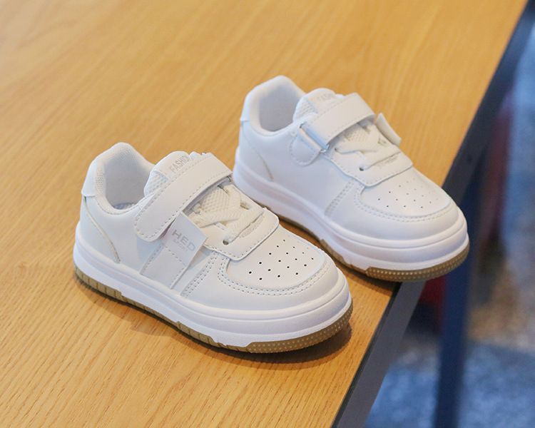 Children's White Sneakers Spring Autumn Girl's Sports Shoes Anti-Slip Lightweight Boy's Skateboarding Shoes Soft Soles Baby Casual Shoes Kids Shoes Boys' Shoes