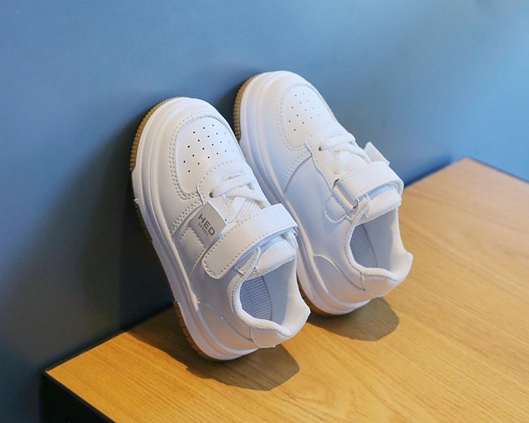 Children's White Sneakers Spring Autumn Girl's Sports Shoes Anti-Slip Lightweight Boy's Skateboarding Shoes Soft Soles Baby Casual Shoes Kids Shoes Boys' Shoes