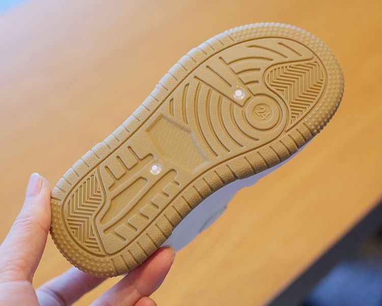 Children's White Sneakers Spring Autumn Girl's Sports Shoes Anti-Slip Lightweight Boy's Skateboarding Shoes Soft Soles Baby Casual Shoes Kids Shoes Boys' Shoes