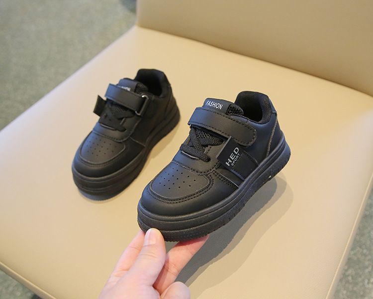 Children's White Sneakers Spring Autumn Girl's Sports Shoes Anti-Slip Lightweight Boy's Skateboarding Shoes Soft Soles Baby Casual Shoes Kids Shoes Boys' Shoes