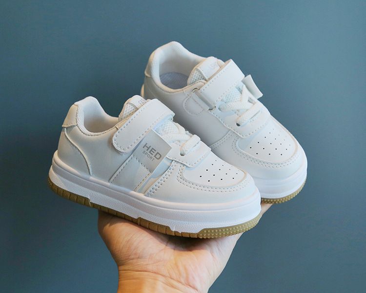 Children's White Sneakers Spring Autumn Girl's Sports Shoes Anti-Slip Lightweight Boy's Skateboarding Shoes Soft Soles Baby Casual Shoes Kids Shoes Boys' Shoes