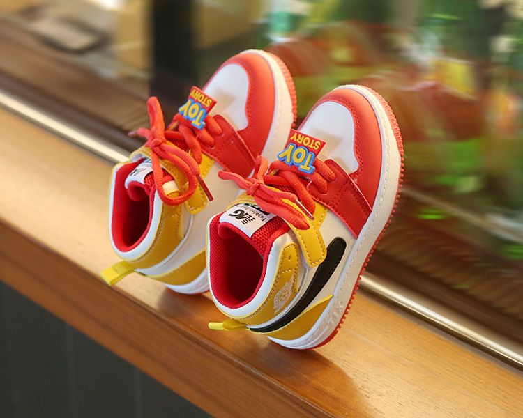 Children's Sports Shoes Spring Autumn Boys Casual Board Shoes High-Top Non-Slip Girls' Basketball Shoes Soft Sole Baby Shoes Kids Shoes Boys' Shoes Sneakers