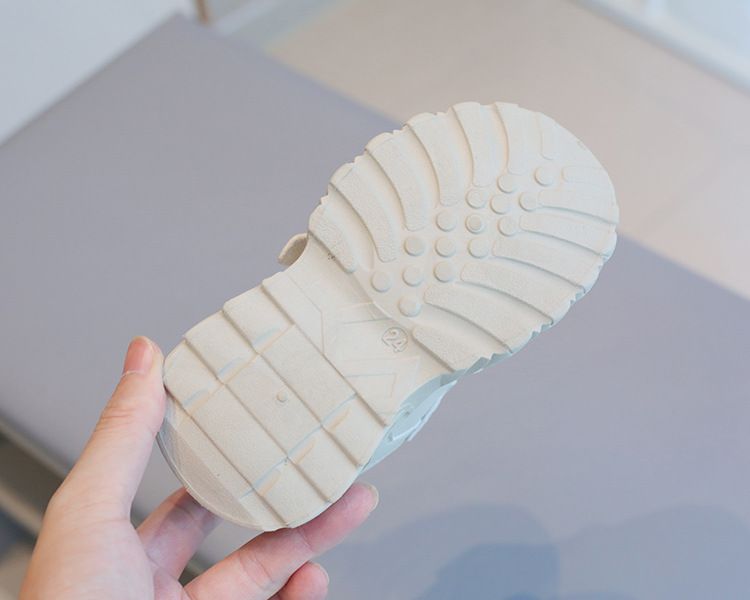 Children's Sneakers New Spring Autumn Boys' Shoes Non-Slip Girls' White Sneakers Soft Sole Baby Casual Shoes Kids Shoes Boys' Shoes Sneakers