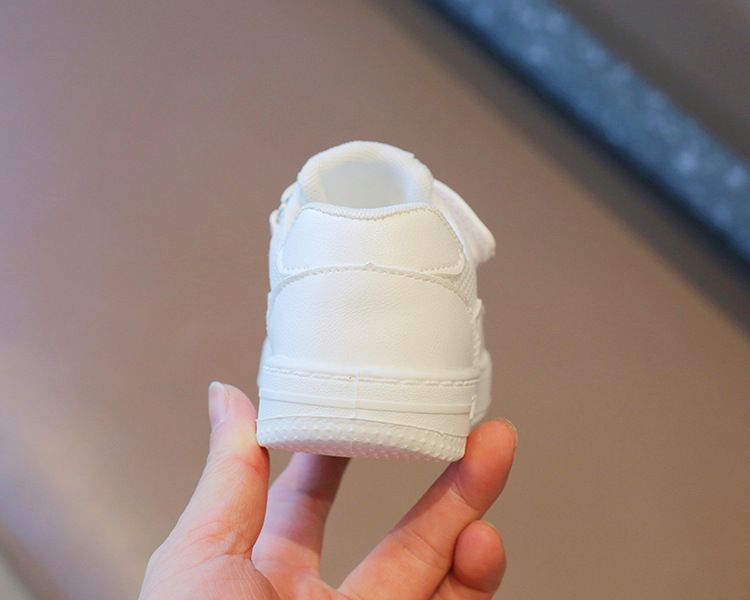 Children's White Sneakers Hollow-Out Summer Style Unisex Kids' Athletic Shoes Breathable Casual Mesh Board Shoes Baby Shoes Kids Shoes Boys' Shoes Sandals