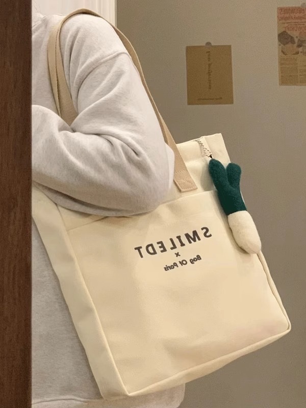 Casual Shoulder Bag Large Tote Canvas Fabric with A Large Capacity To Match Any Dress Code for Women and Students.
