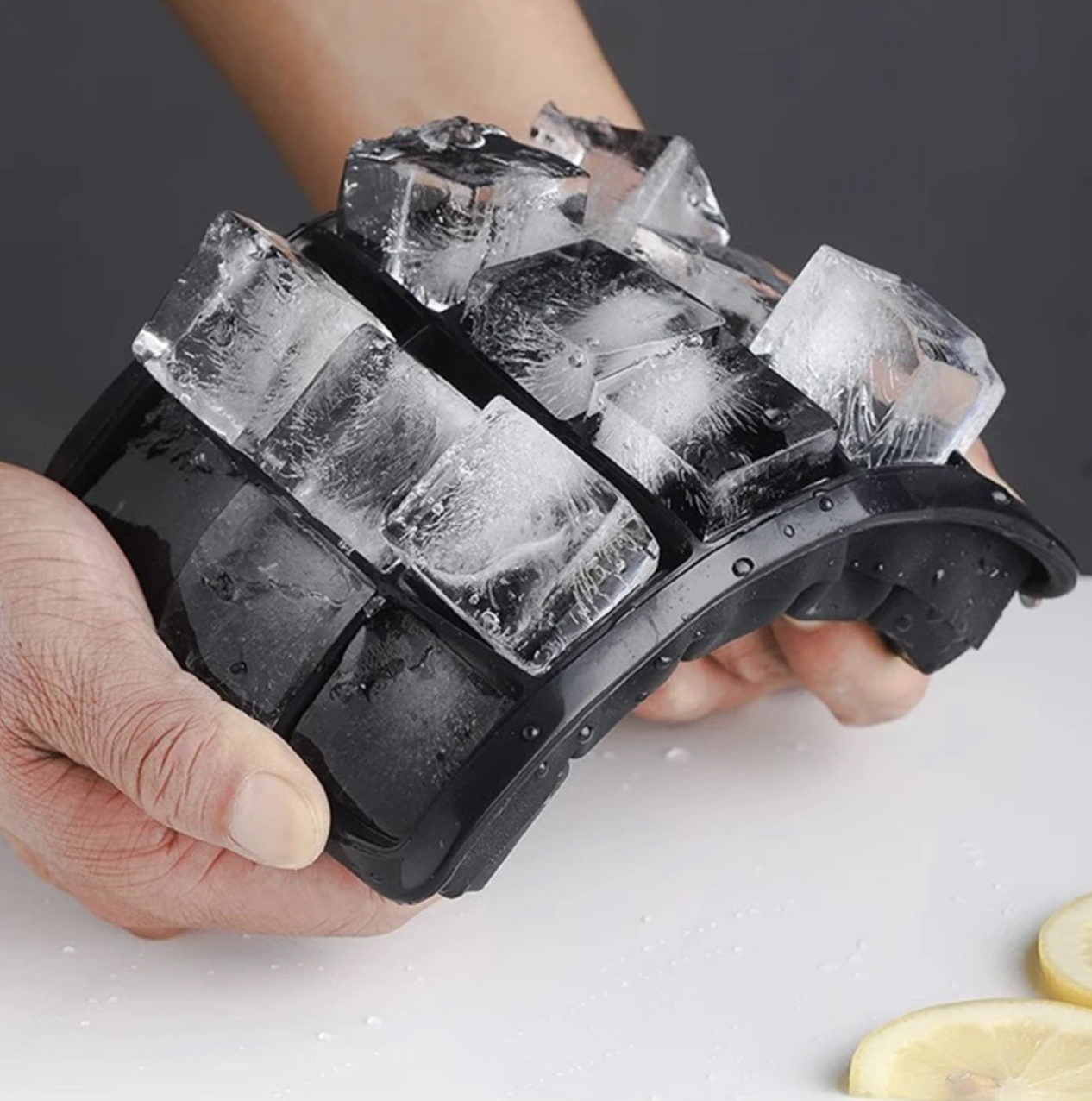 4/6/8 Grids Big Ice Cube Tray Mold Large Silicone Ice Cube Mold DIY Ice Maker Square Tray Mold Bar Pub Wine Ice Blocks Mould