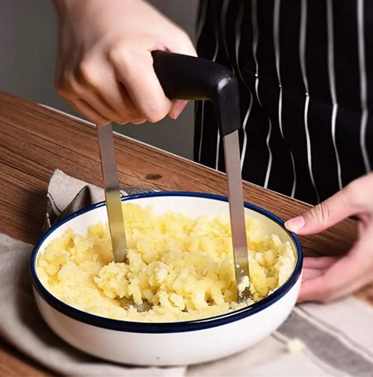 Stainless Steel Potato Pusher Pressed Potato Masher Ricer Puree Fruit Juice Maker Smooth Mashed Potatoes Crusher Kitchen Gadget