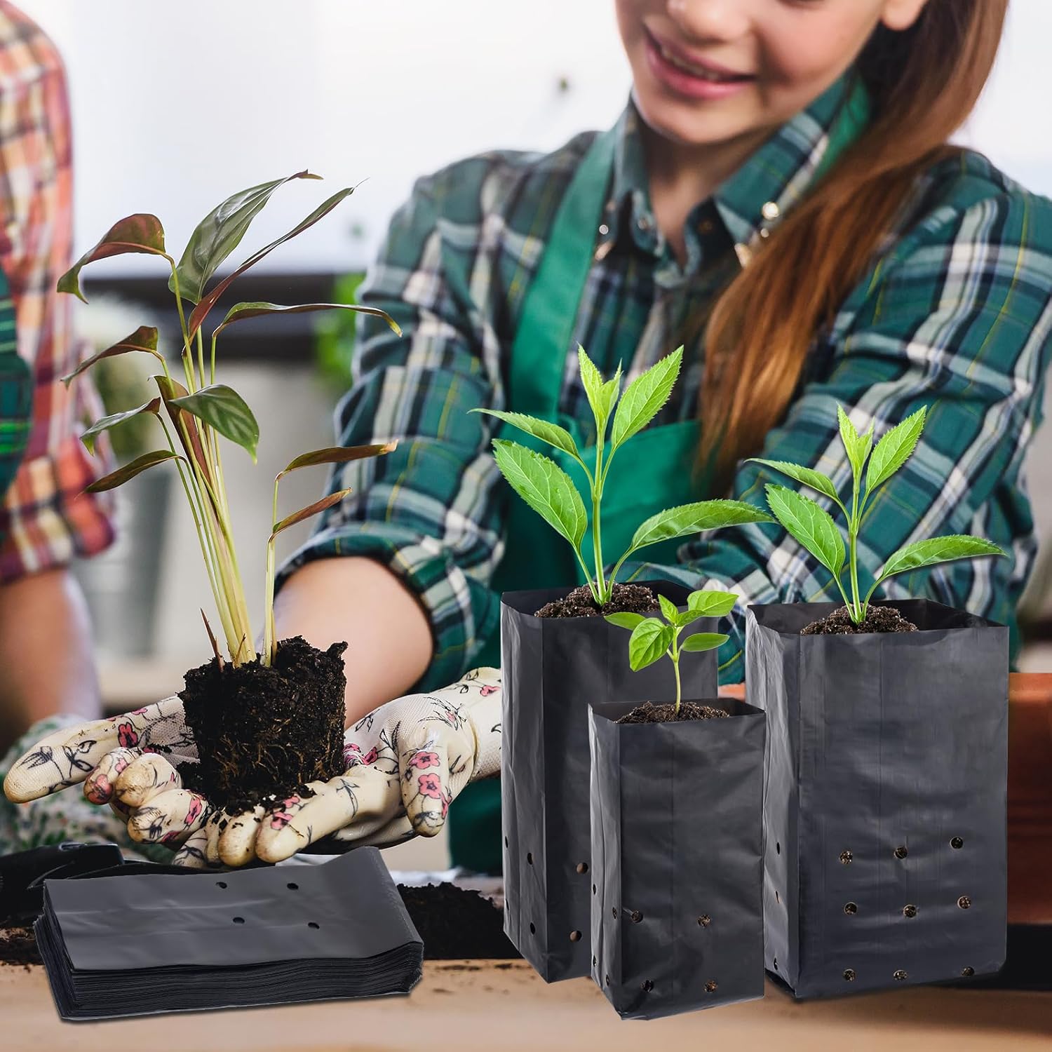 Eco-Friendly Compostable Seedling Bags – Durable Nursery Plant Grow Bags for Easy Transplanting