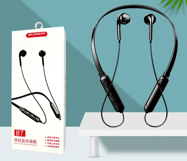Local fast delivery Wireless 9D Bluetooth earphone Neck Hanging Stereo Noise Reduction Universal 5.0 In Ear Sports earphone Microphone For Smart Phone