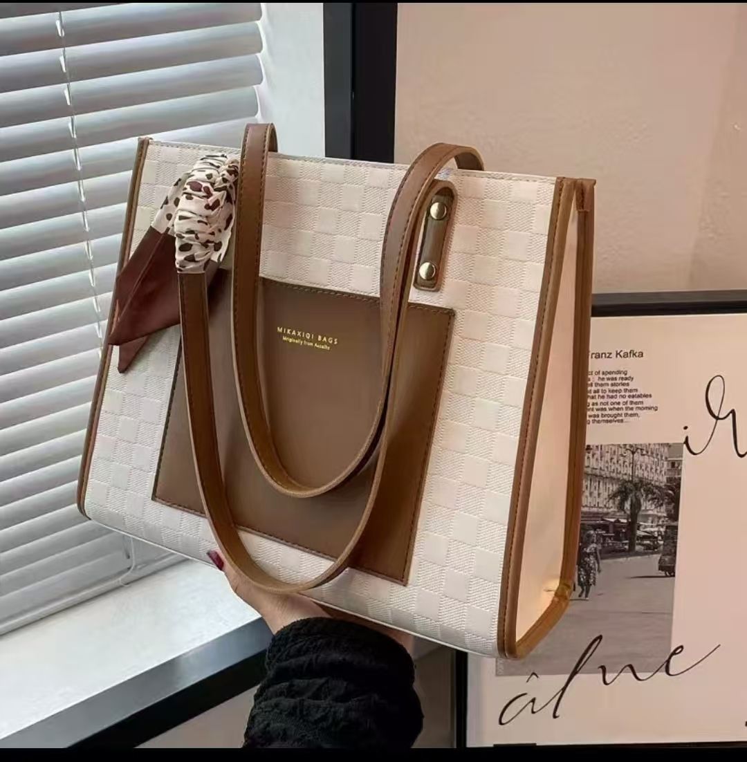 Local fast delivery  Patchwork Contrast Color Handbag Women's Casual Fashion Tote Bag Large Capacity Single Shoulder Bag Women's Silk Scarf Bag Big Bags Women Totes bag