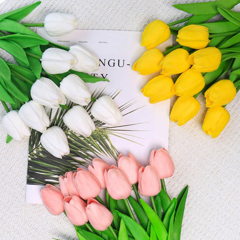 9Pcs Real Touch Latex Fake Tulips ， Artificial Tulips Flowers, faux home decorative flower  Flowers for Christmas Centerpiece Mother's Day Women's Day Gifts Flowers in Home Kitchen Wedding Decorations