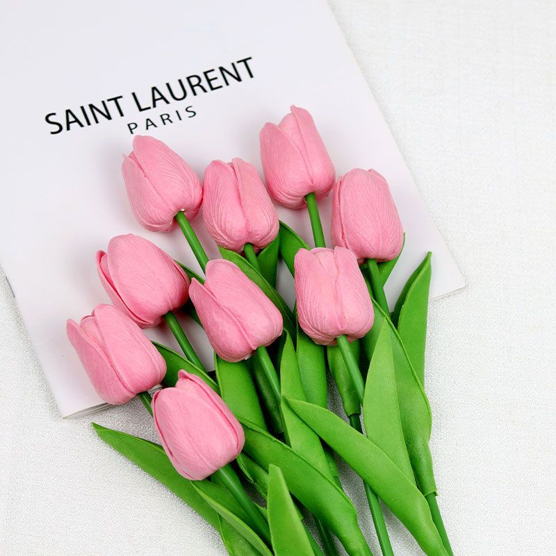 9Pcs Real Touch Latex Fake Tulips ， Artificial Tulips Flowers, faux home decorative flower  Flowers for Christmas Centerpiece Mother's Day Women's Day Gifts Flowers in Home Kitchen Wedding Decorations
