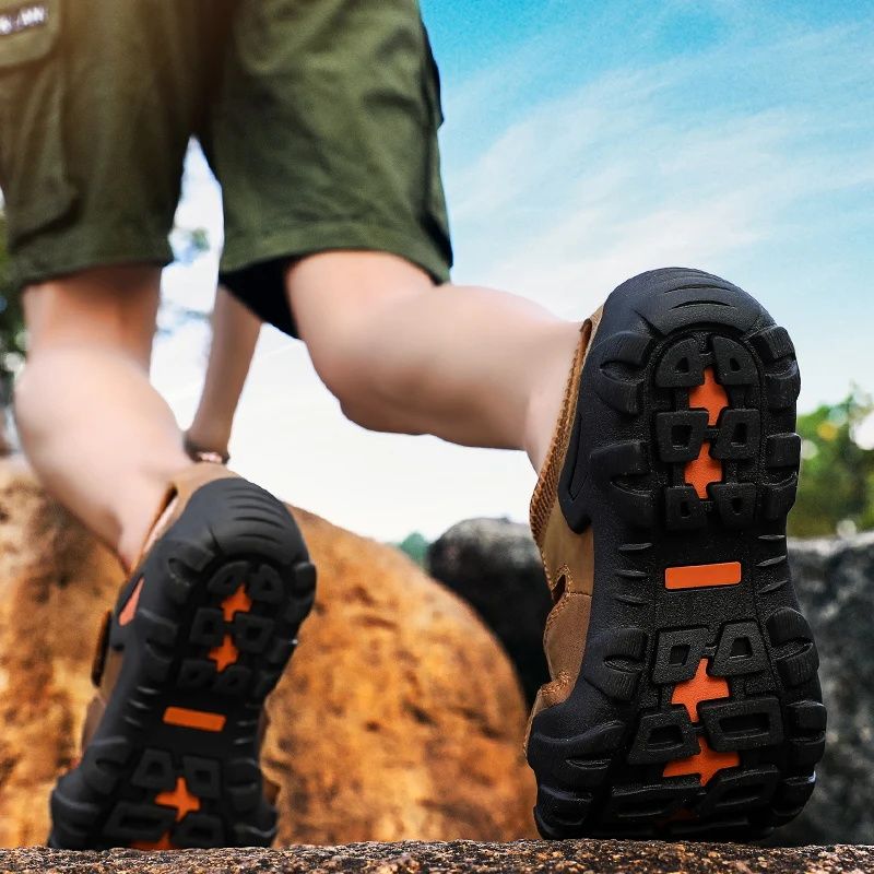 SXCHEN Men's Shoes Sandals Leather Sandals, Outdoor Beach Shoes, Hollow New Style Baotou Anti-Collision Wading Shoes, Breathable Casual Shoes, Sandals