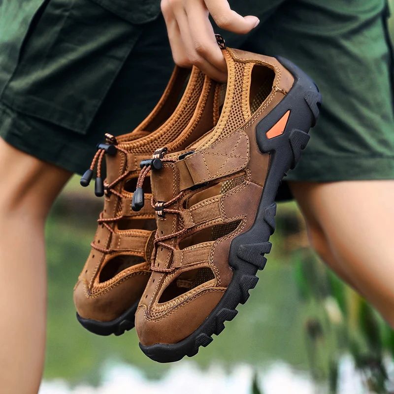 SXCHEN Men's Shoes Sandals Leather Sandals, Outdoor Beach Shoes, Hollow New Style Baotou Anti-Collision Wading Shoes, Breathable Casual Shoes, Sandals