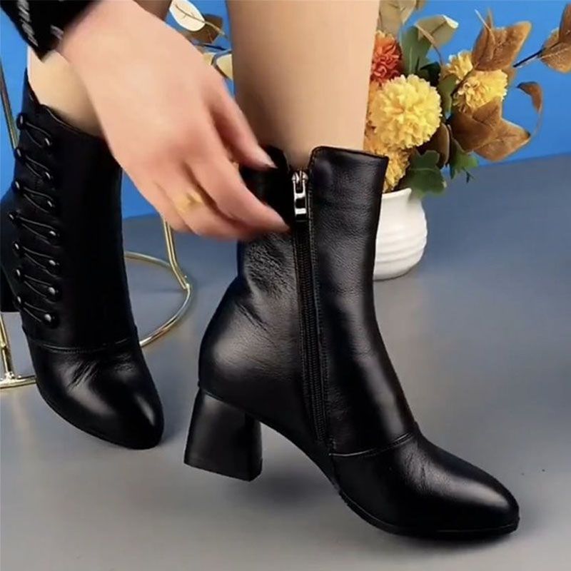 SXCHEN Women's Martin Boots Slip-Resistant Chunky Sole Classic Lace-Up Leather Ankle Boots for All-Season Wear Casual Fast Delivery Black