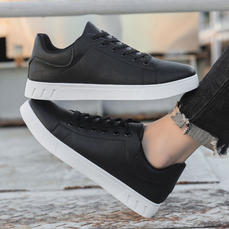 SXCHEN Men’s Minimalist Sneaker Shoes – Black Sleek Silhouette, Secure Lace-Up Closure, Padded Insole, Versatile Style, Minimalist Aesthetic,  Ideal For Urban Outings & All-Day Comfort