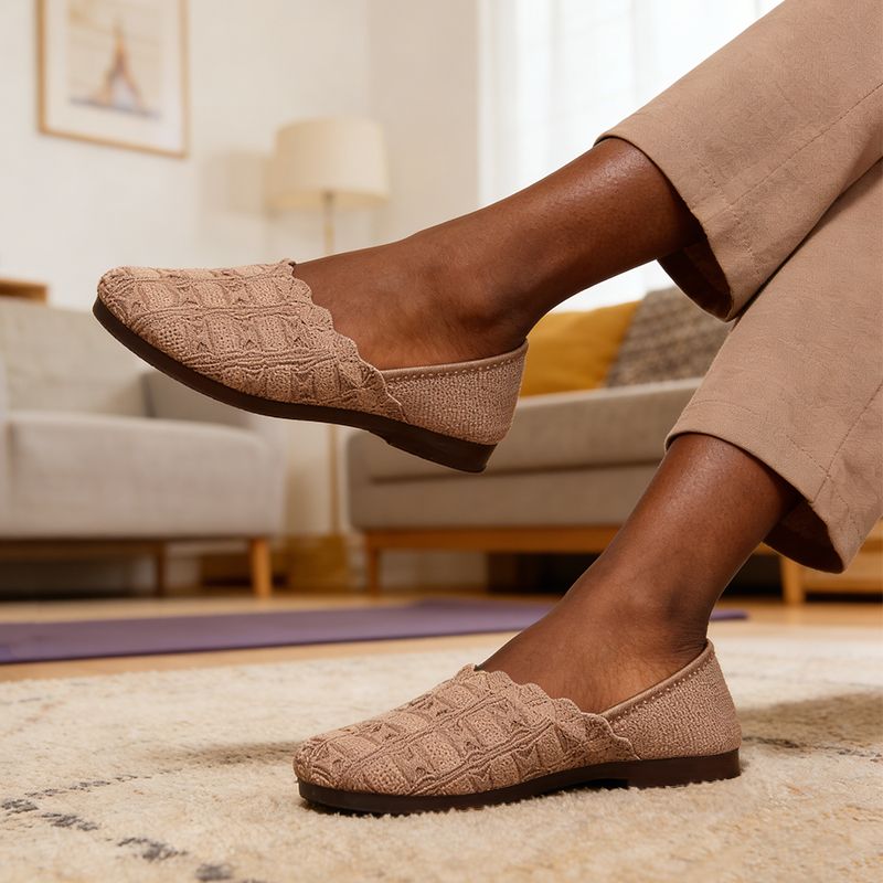 SXCHEN  Women's Breathable Knit Flats – Khaki Braided Pattern Slip-On Shoes, Cushioned Insole, Flexible Low Profile Sole, Ideal For Long Walks, Shopping & Everyday Comfort