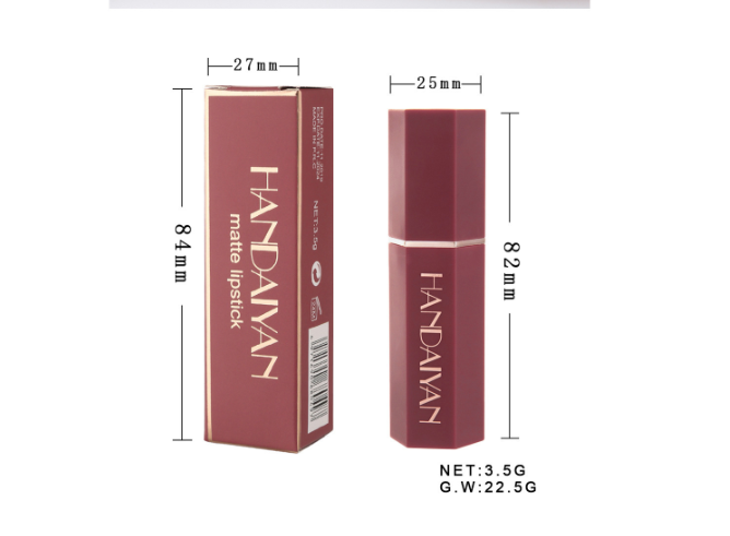 6-Color Matte Lipstick Set, Non-Fading, Non-Stick Cup Long-Lasting Velvet Finish, Smooth Matte Lip Color Waterproof Smudge-proof