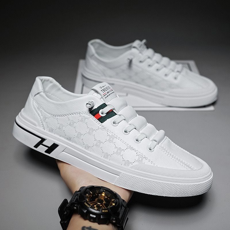 Men's Board Shoes Fashion Sports Casual Leather Texture Breathable Low Top Student Small White Shoes Skateboarding