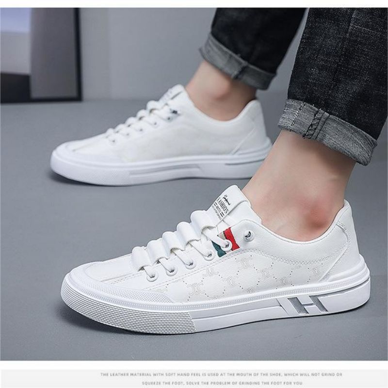 Men's Board Shoes Fashion Sports Casual Leather Texture Breathable Low Top Student Small White Shoes Skateboarding