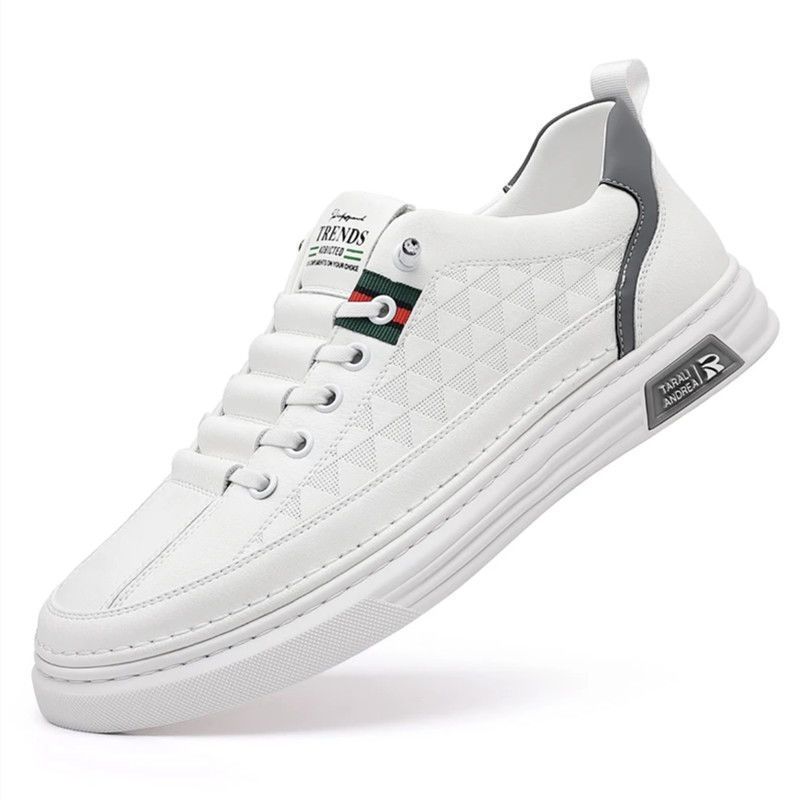 Men's Board Shoes Fashion Sports Casual Leather Texture Breathable Low Top Student Small White Shoes Skateboarding