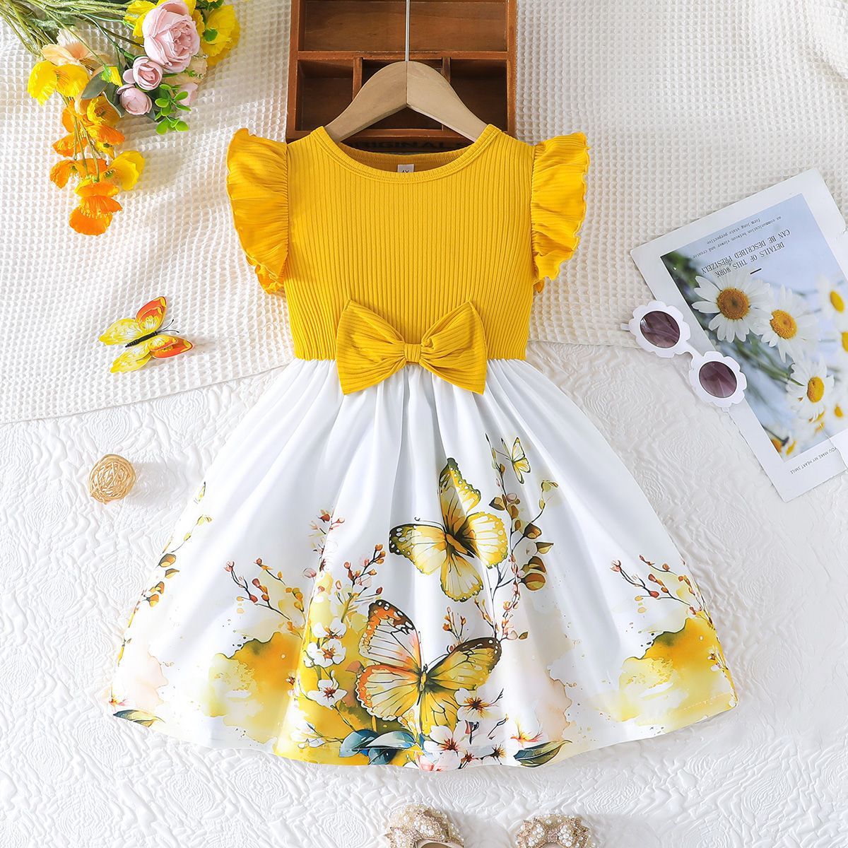 Little Girl's Cartoon Butterfly Print Dress Cute Puff Dress with Bow and Ruffle Sleeves, Suitable for Girls Aged 2–7 Girls Clothing Fashion Dress