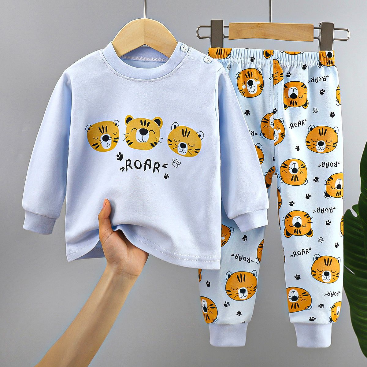 2 Piece Kids Clothing Set Long Sleeve Pants Home Baby Outfit Cute Animal Alphabet Heart Print Fashion New Style Soft Comfortable Breathable INS Style Pure cotton material