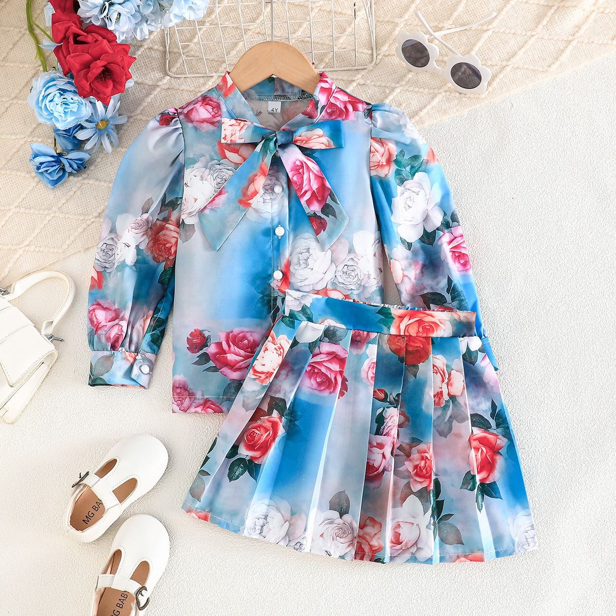 2-Piece Clothing Set Girls Spring Summer Outfit Set, Long Sleeve Floral Print Shirt with Pleated Short Skirt for Little Girls Cute Fashion Kids Wear for Ages 2–7