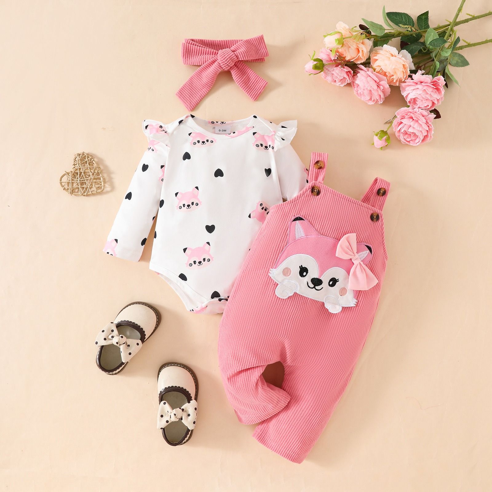 Girls 3 Piece Clothing Set Baby Long Sleeve Cute Fox & Heart Print Bow Romper with Corduroy Bow Suspender Pants and Bow Headband Infant Toddler Clothing Set 3-Piece Baby Outfit Set 0–18 Months