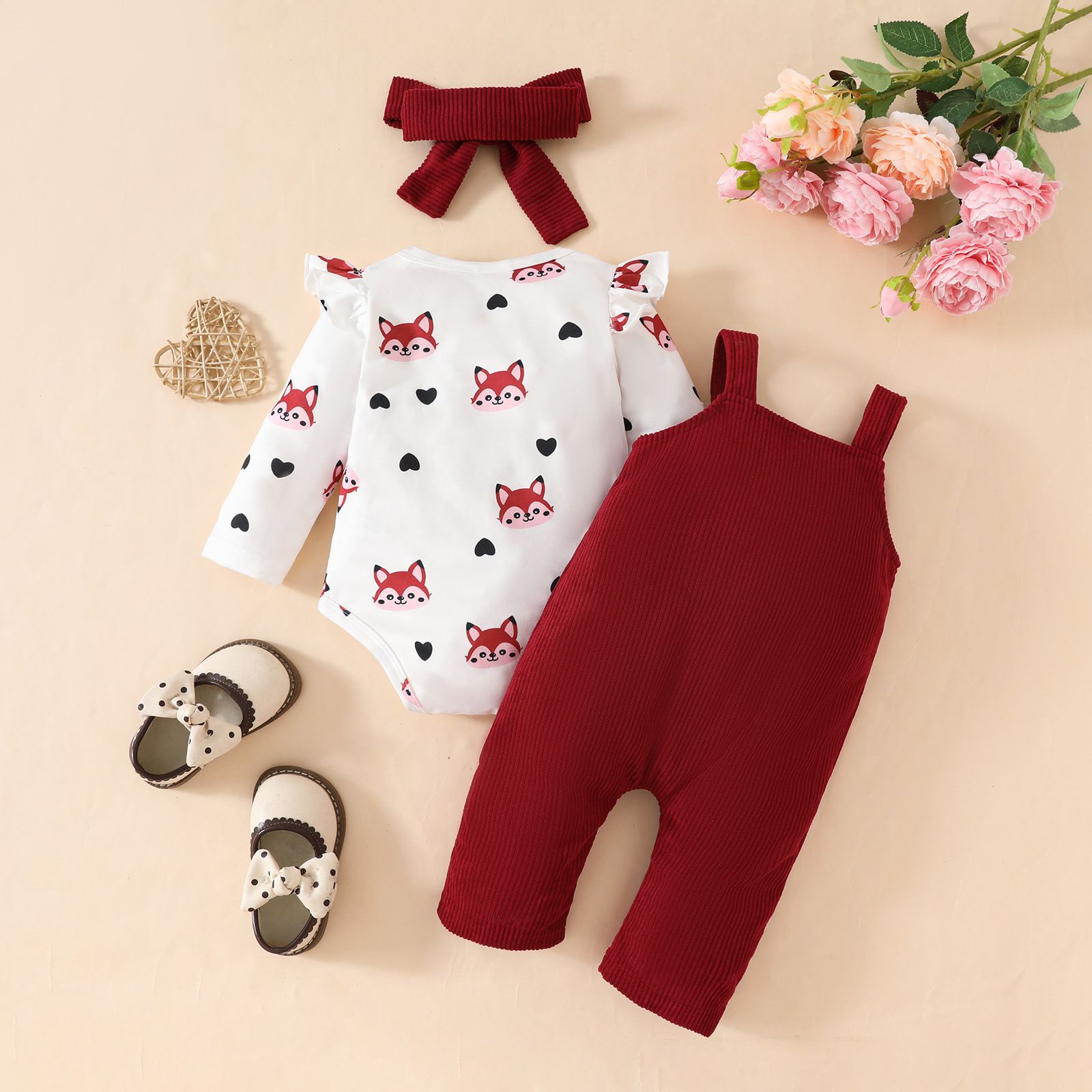 Girls 3 Piece Clothing Set Baby Long Sleeve Cute Fox & Heart Print Bow Romper with Corduroy Bow Suspender Pants and Bow Headband Infant Toddler Clothing Set 3-Piece Baby Outfit Set 0–18 Months