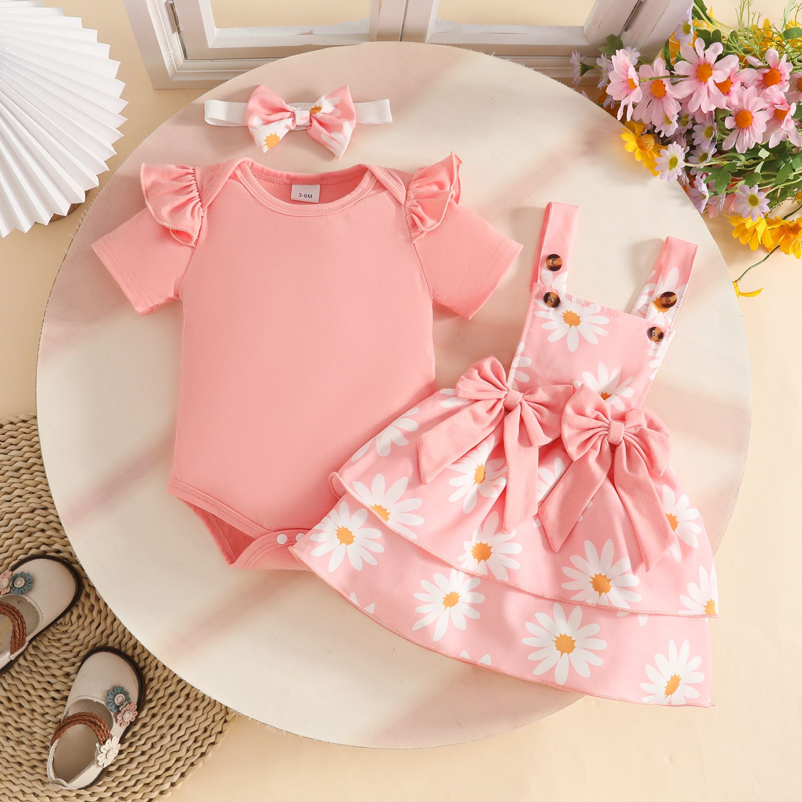 3Pcs Baby Girl Outfit Set Summer Short Sleeve Romper Bow Suspender Dress Headband Cute Flower Bee Print Baby Girl Clothes