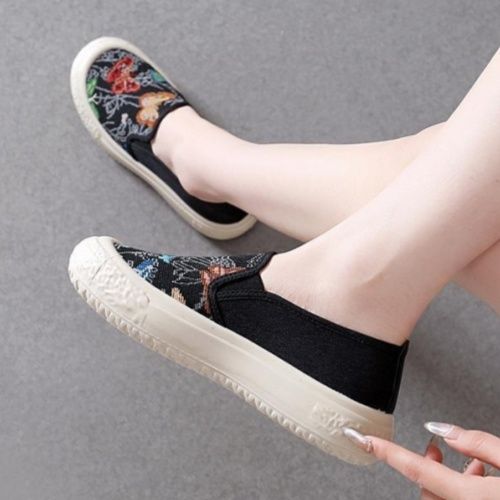 2024 New Shoes Women's Fisherman Shoes Comfortable and Breathable Canvas Shoes One Foot Women's Shoes Soft Sole Not Tired Feet Mom Shoes