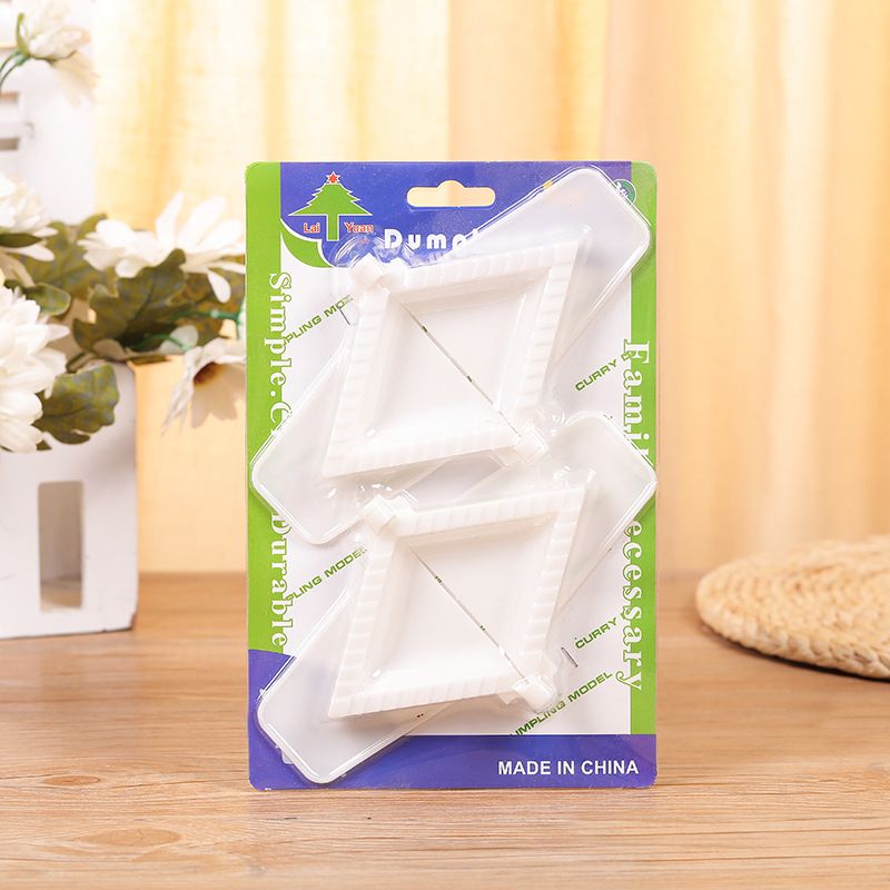 2 piece samosa maker.Here is an easy and convenient way to make perfectly shaped samosas each and everytime. Simply lay the pastry dough gently on top of the mold, fill with recipe filling and clamp