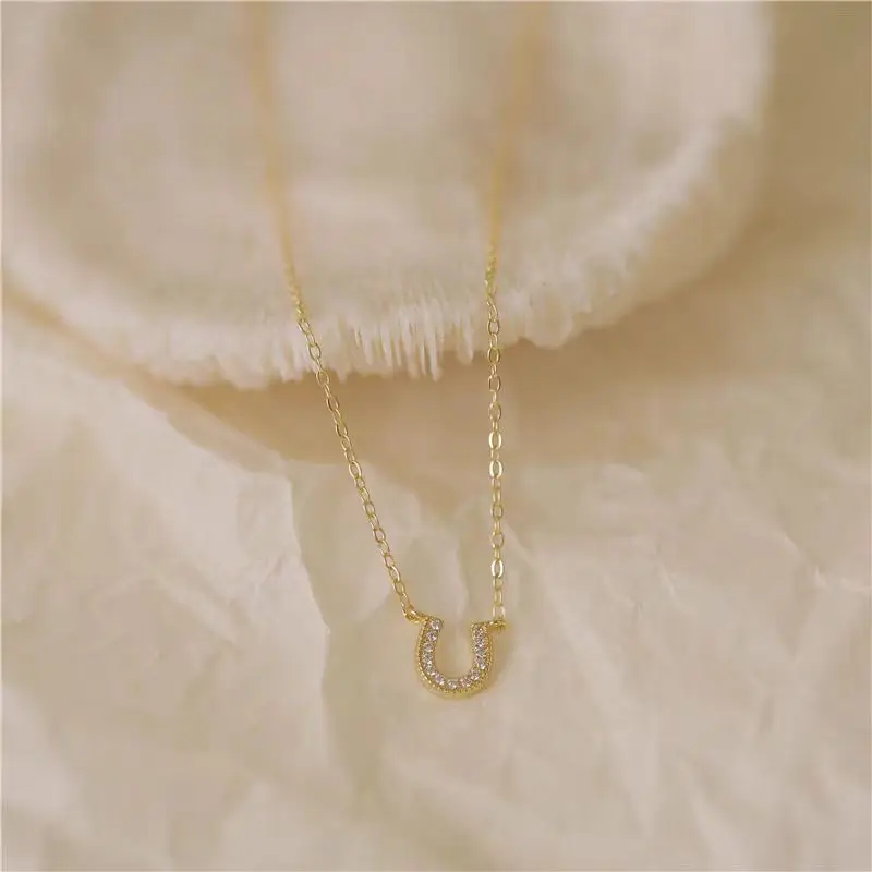 WANTME 925 Sterling Silver Fashion Simple Horseshoe U-shaped Pendant Clavicle Chain Necklace for Women Classic Versatile Jewelry