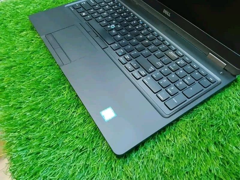 Dell Latitude 5580 Core i5 7300u 8GB 128GB SSD 14.1 inch FHD laptop  Intel HD Graphics 620 Backlit Keyboard  Webcam Bluetooth  dell  laptops