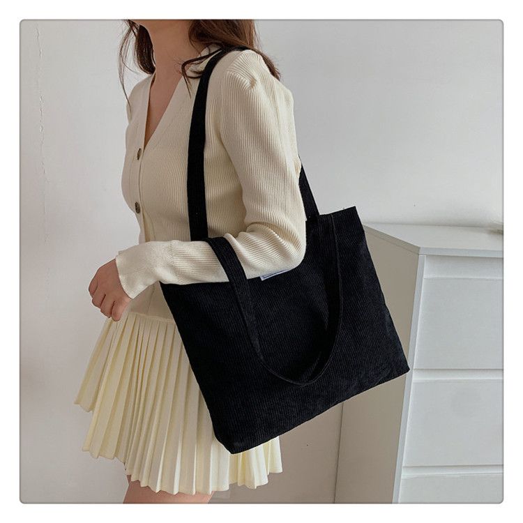 Popular Fashion Korean Version Solid Color Handbag 2025 Early Spring New Stylish One Shoulder Armpit Bag Tote Bag For Women